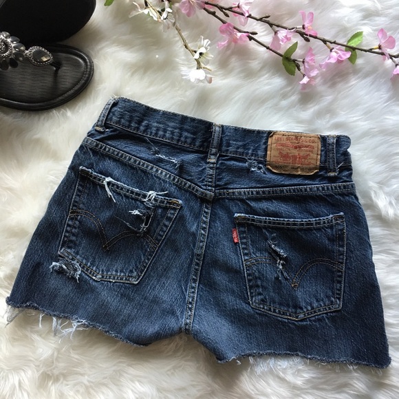 Levi’s 505 Vintage Distressed Jean Shorts Size 28 - Picture 4 of 8